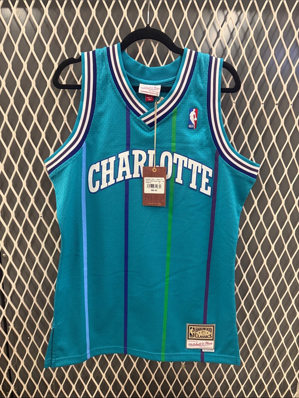 Tag on clothing/jersey